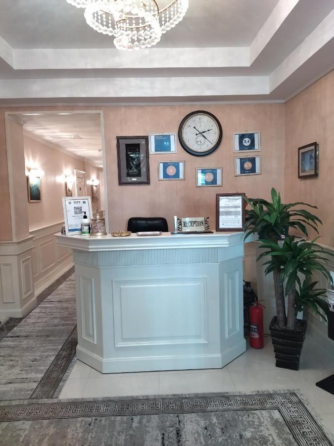 阿斯坦纳 Prestige酒店 外观 照片